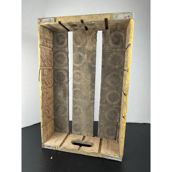 Vintage Early 1900’s Coca-Cola Yellow Wood Bottle Crate - Picture 7 of 7